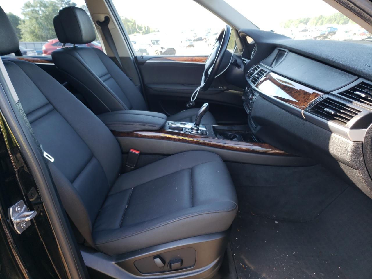 Photo 5 from auction – 2013 BMW UK with VIN 5UXZV4C5XD0B22153