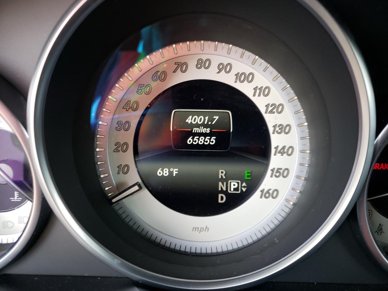 Photo 8 from auction – 2015 MERCEDES-BENZ E 350 with VIN WDDHF5KB9FB124056