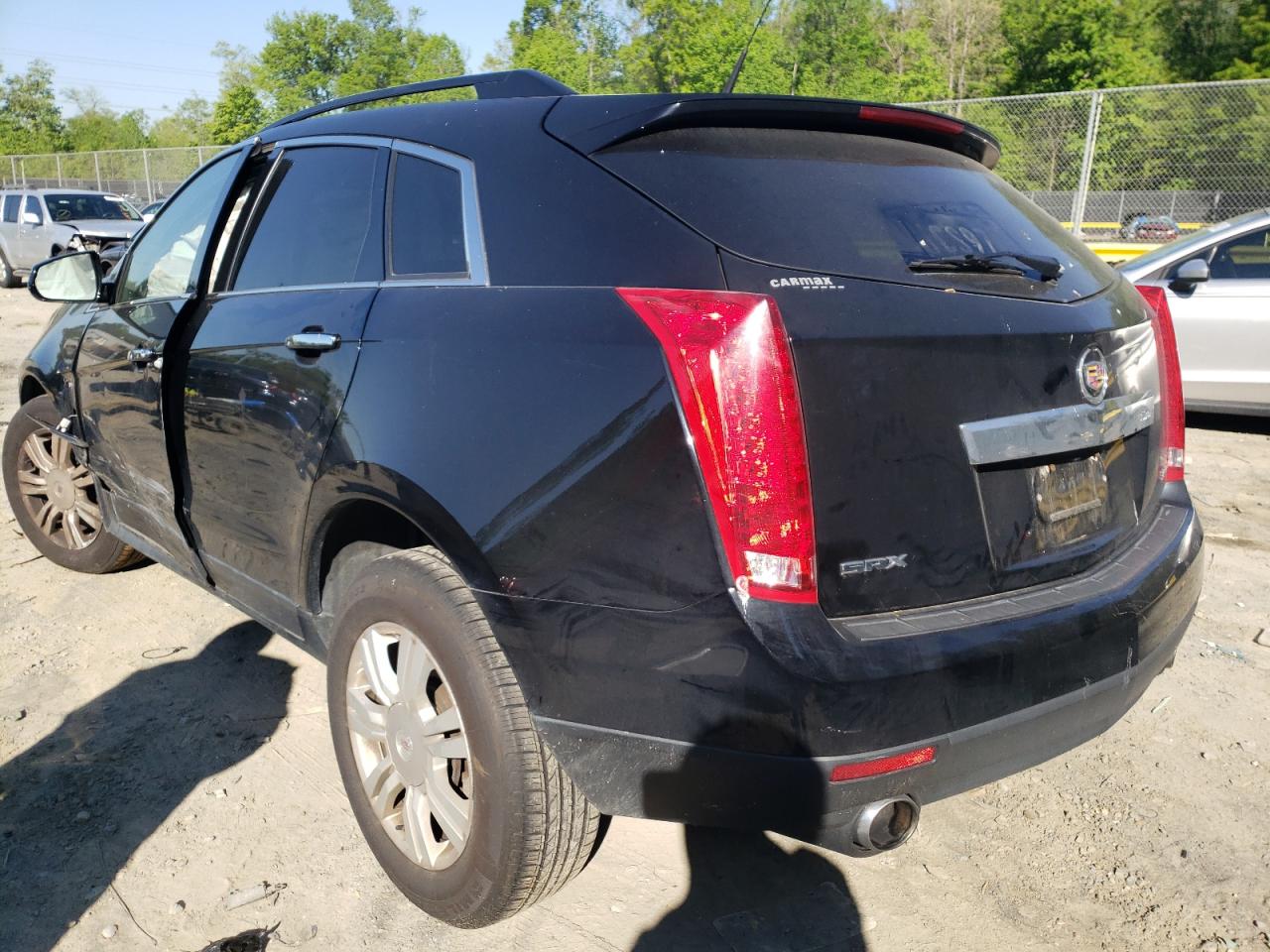 Photo 3 from auction – 2013 CADILLAC SRX with VIN 3GYFNAE33DS637302