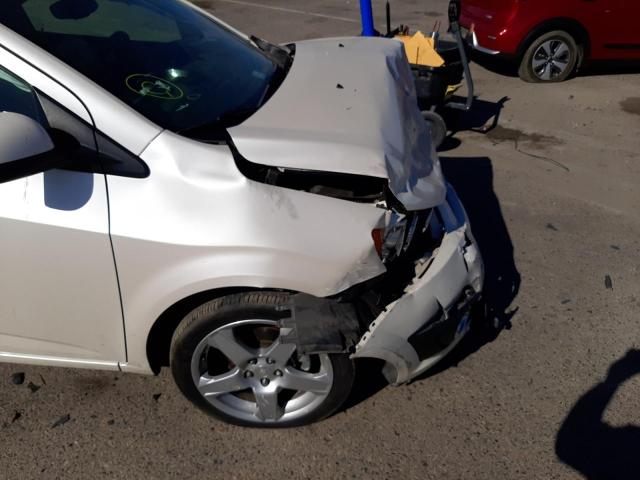 Photo 9 from auction – 2015 CHEVROLET SONIC LTZ with VIN 1G1JE5SB2F4130146