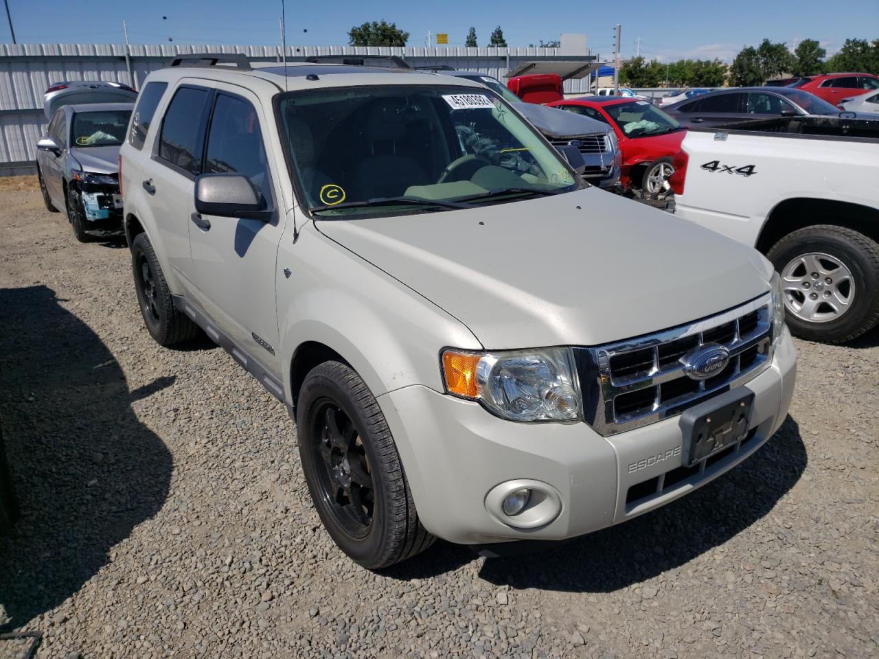 FORD ESCAPE XLT 2008 with VIN 1FMCU03178KC67587 - Photo from auction