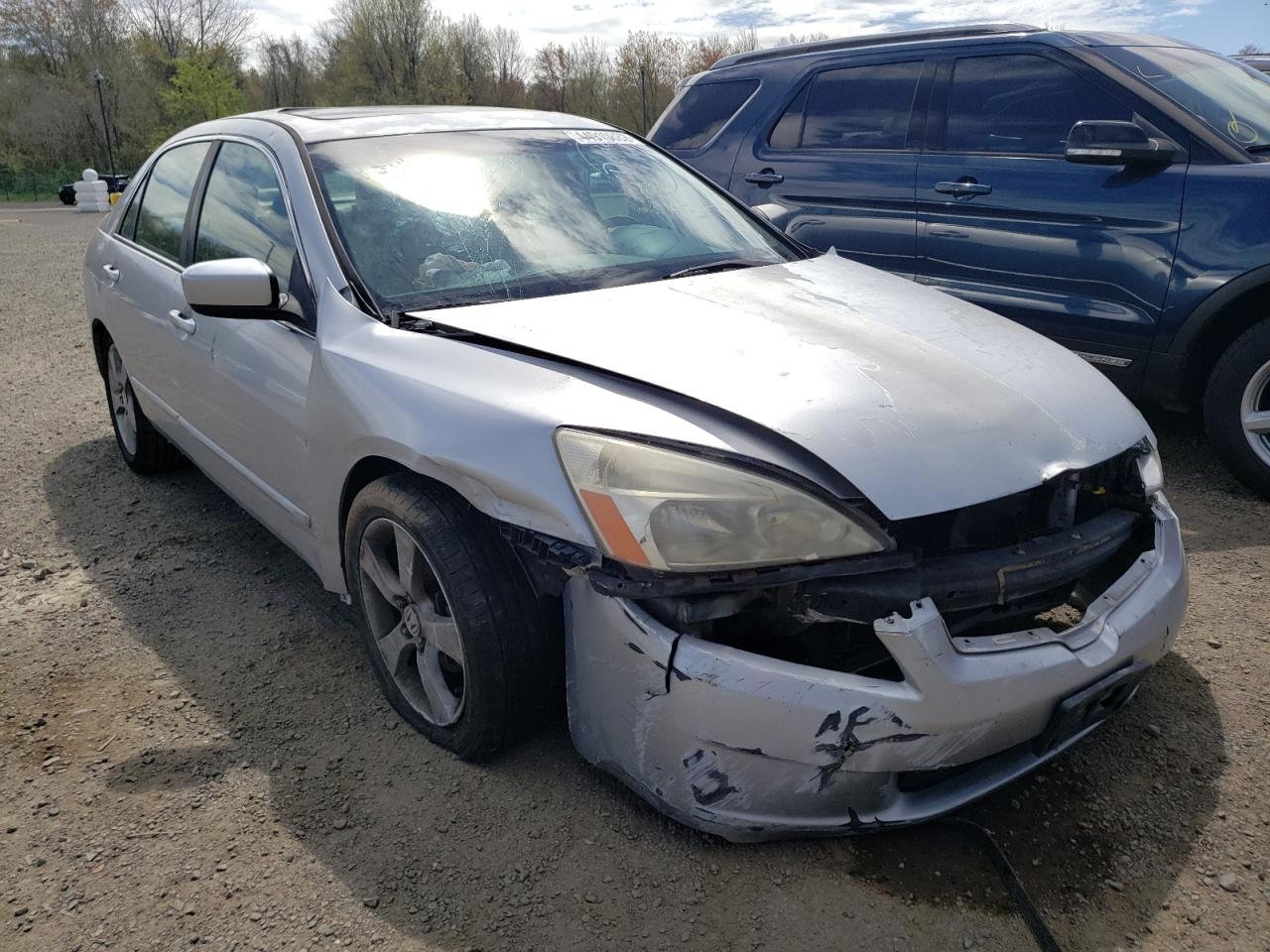 HONDA ACCORD EX 2003 with VIN JHMCM56743C082562 - Photo from auction