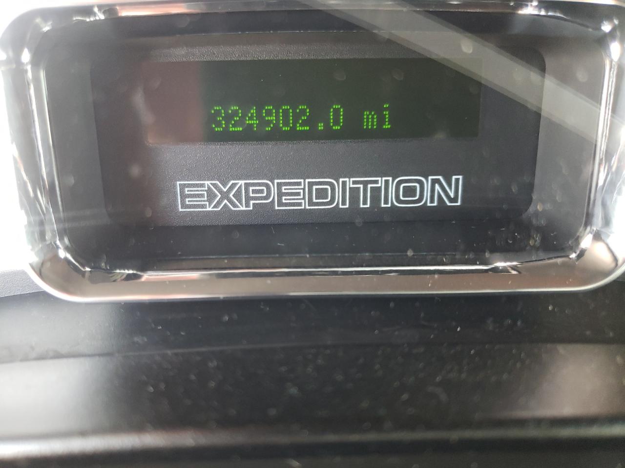 Photo 8 from auction – 2008 FORD EXPEDITION with VIN 1FMFK20578LA38522
