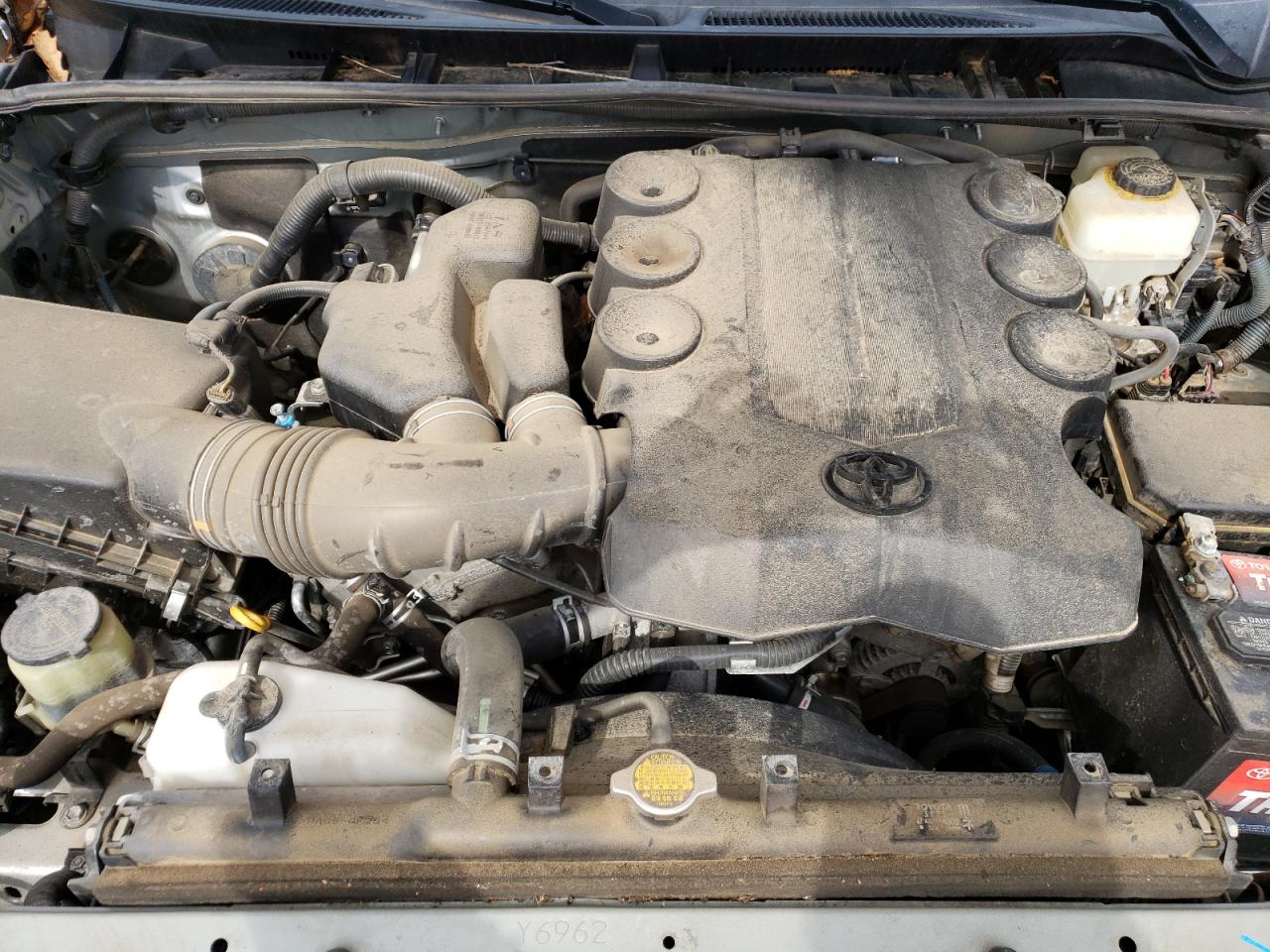 Photo 7 from auction – 2014 TOYOTA 4RUNNER SR with VIN JTEZU5JRXE5070956