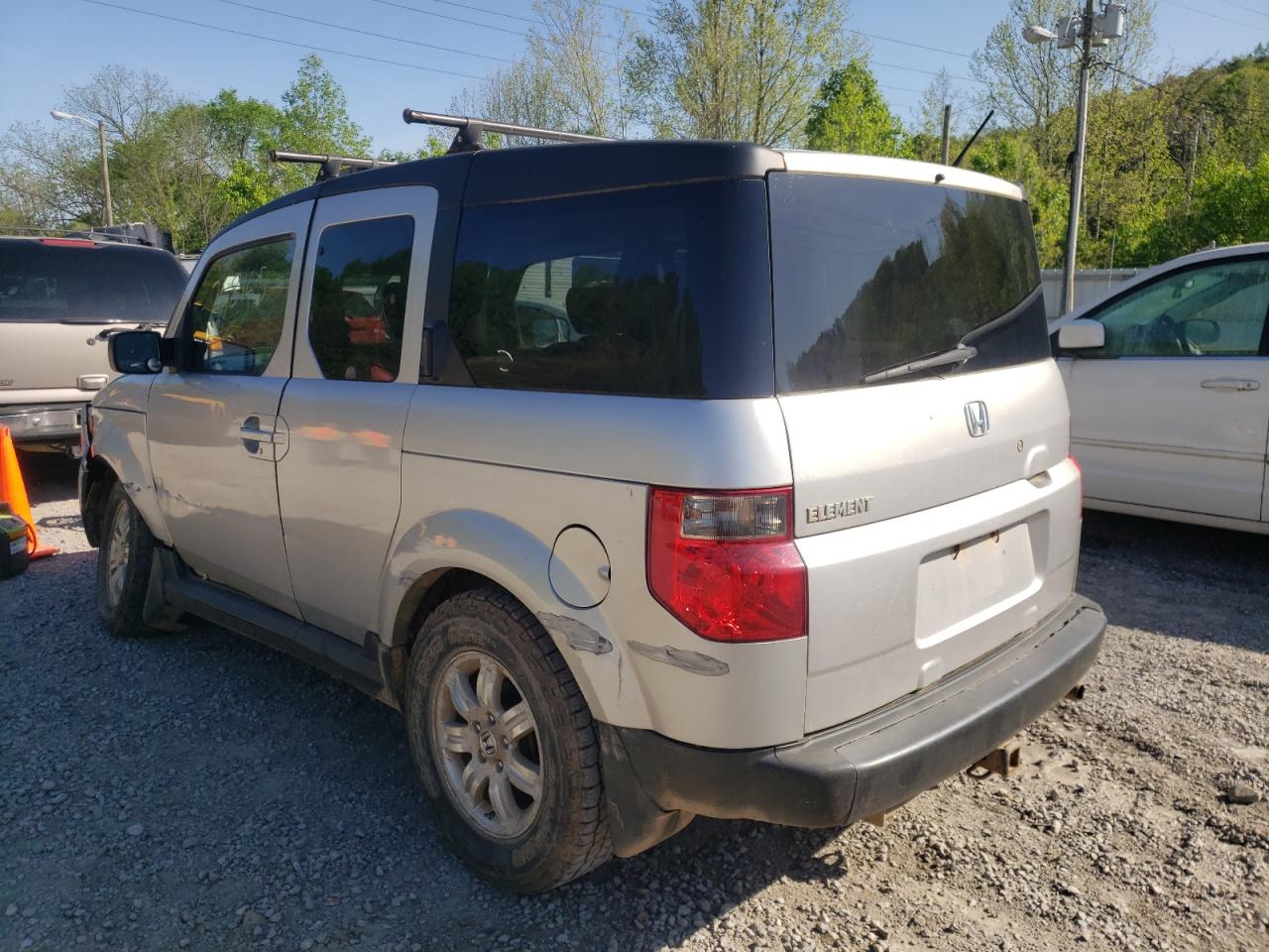 Photo 3 from auction – 2006 HONDA ELEMENT EX with VIN 5J6YH287X6L027099