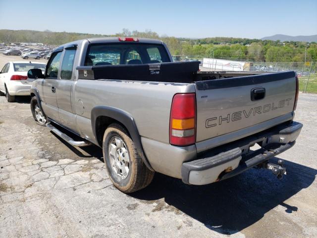 Photo 3 from auction – 2000 CHEVROLET SILVERADO with VIN 1GCEC19W0YZ310540
