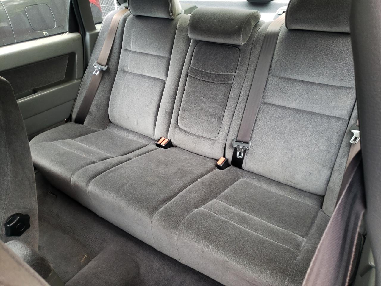Photo 6 from auction – 1995 VOLVO 850 BASE with VIN YV1LS5510S1195501