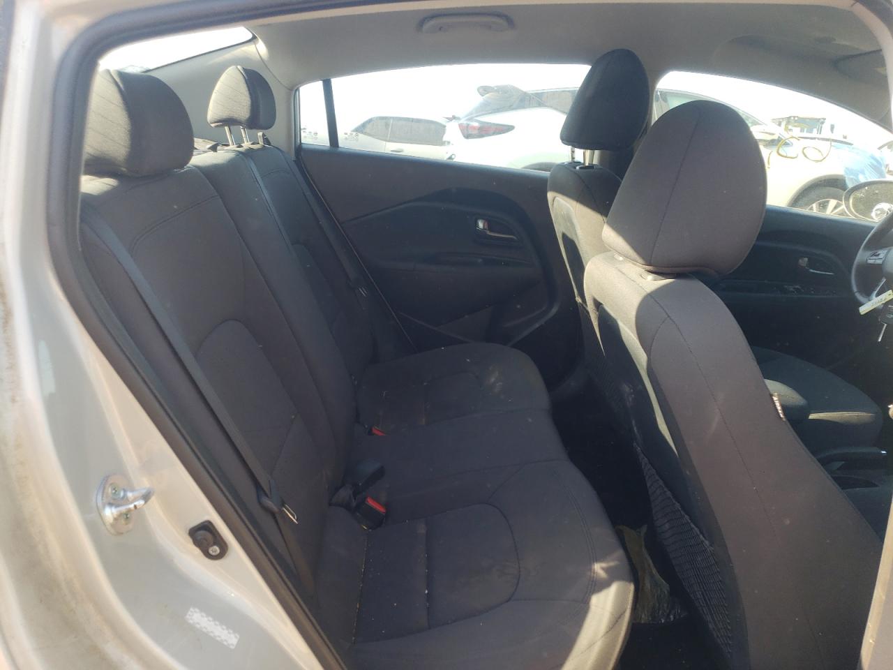 Photo 6 from auction – 2013 KIA RIO EX with VIN KNADN4A30D6310538