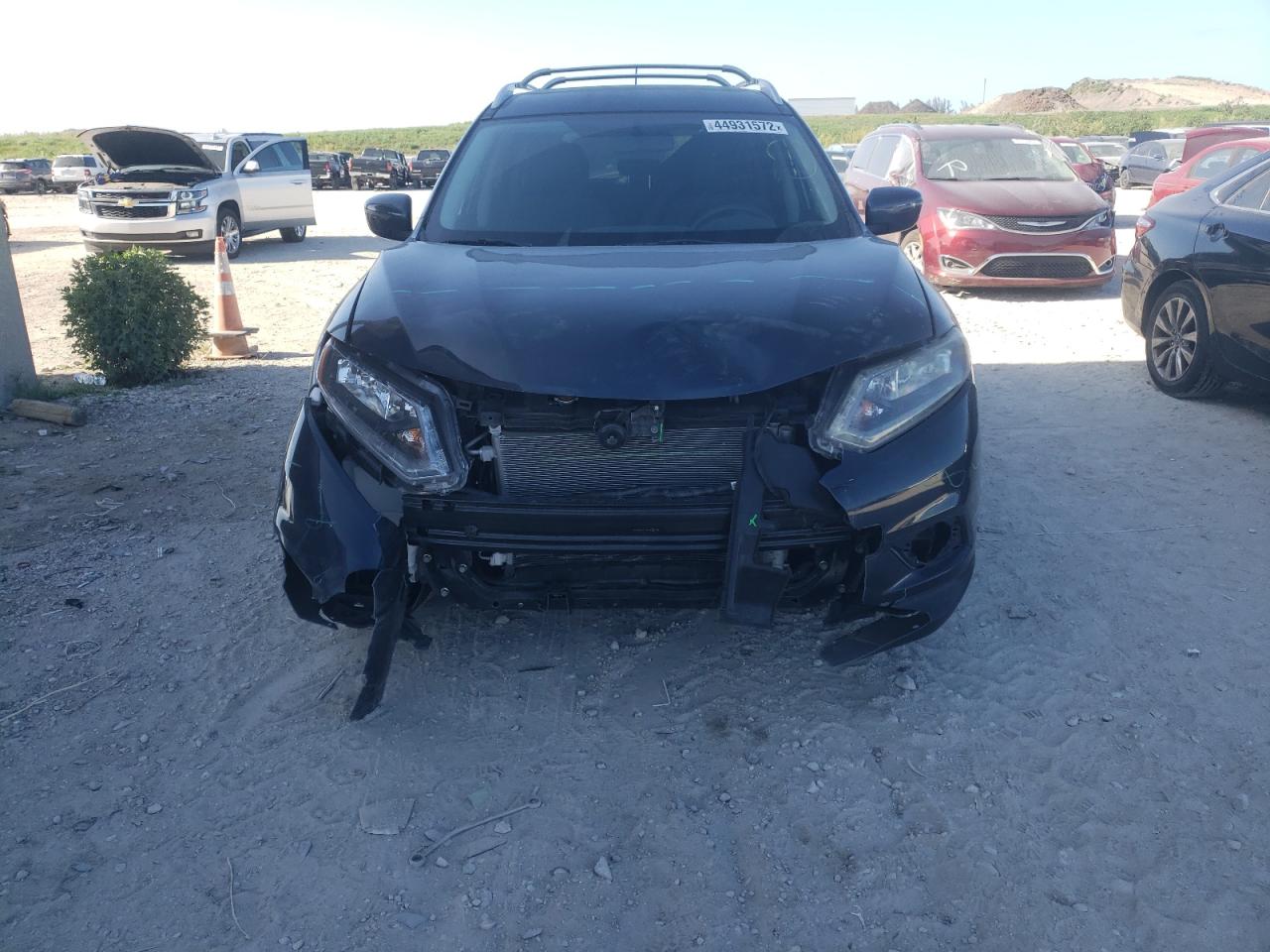 Photo 9 from auction – 2016 NISSAN ROGUE S with VIN KNMAT2MT2GP665608