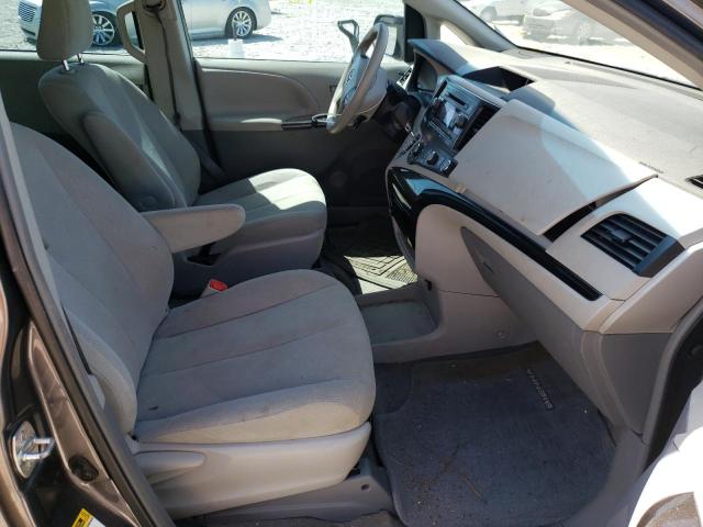 Photo 5 from auction – 2013 TOYOTA SIENNA with VIN 5TDZK3DC4DS370006