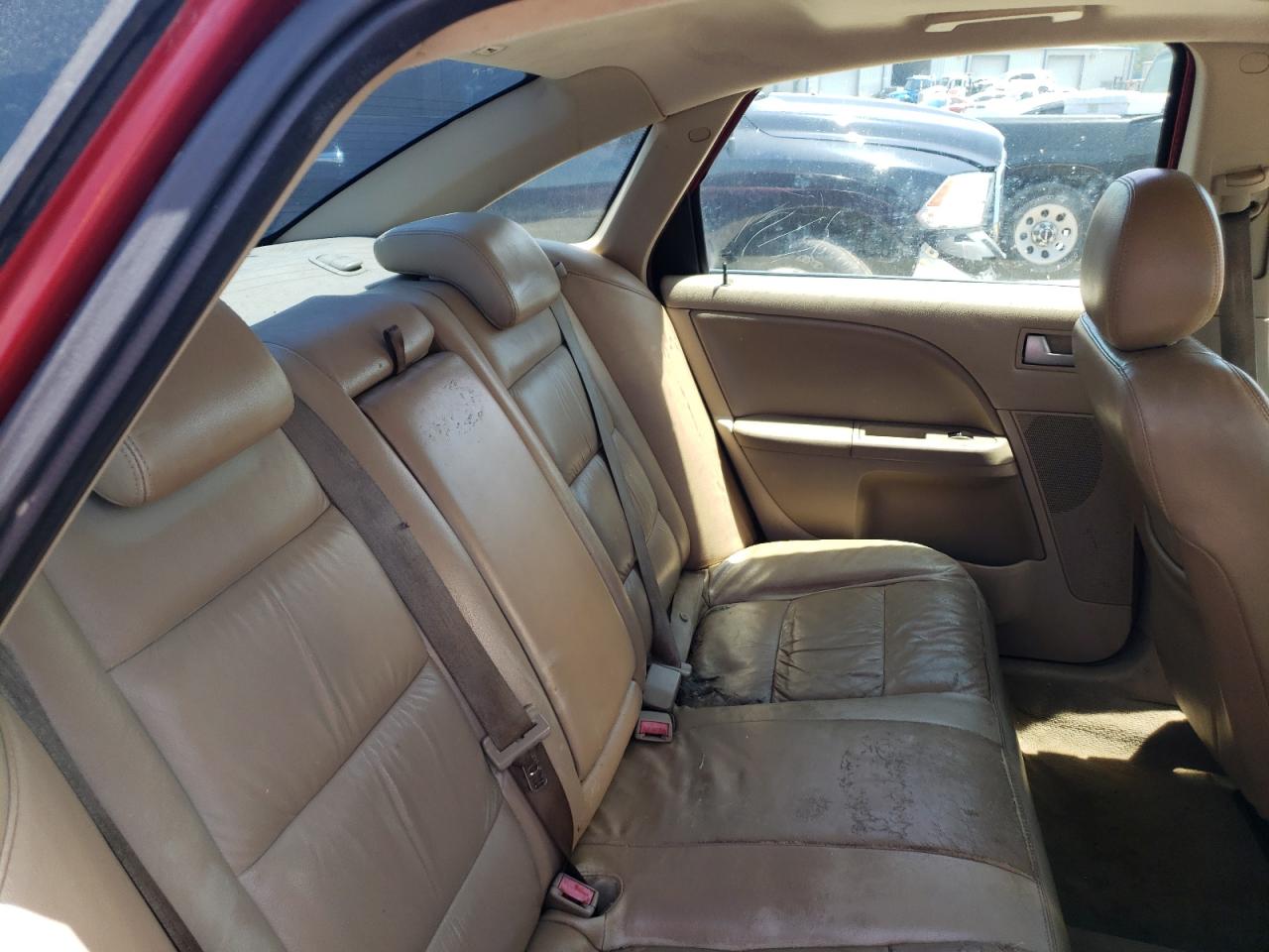 Photo 6 from auction – 2007 FORD FIVE HUNDR with VIN 1FAFP25107G120150
