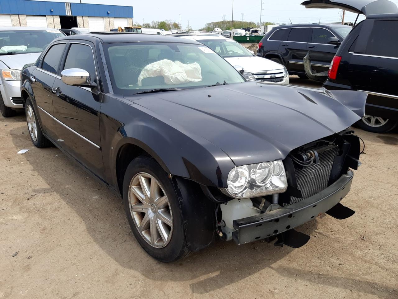 CHRYSLER 300 LIMITE 2010 with VIN 2C3CA3CV6AH112483 - Photo from auction