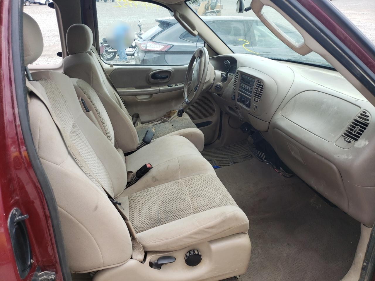 Photo 5 from auction – 2003 FORD F150 with VIN 1FTRX18L03NA24698