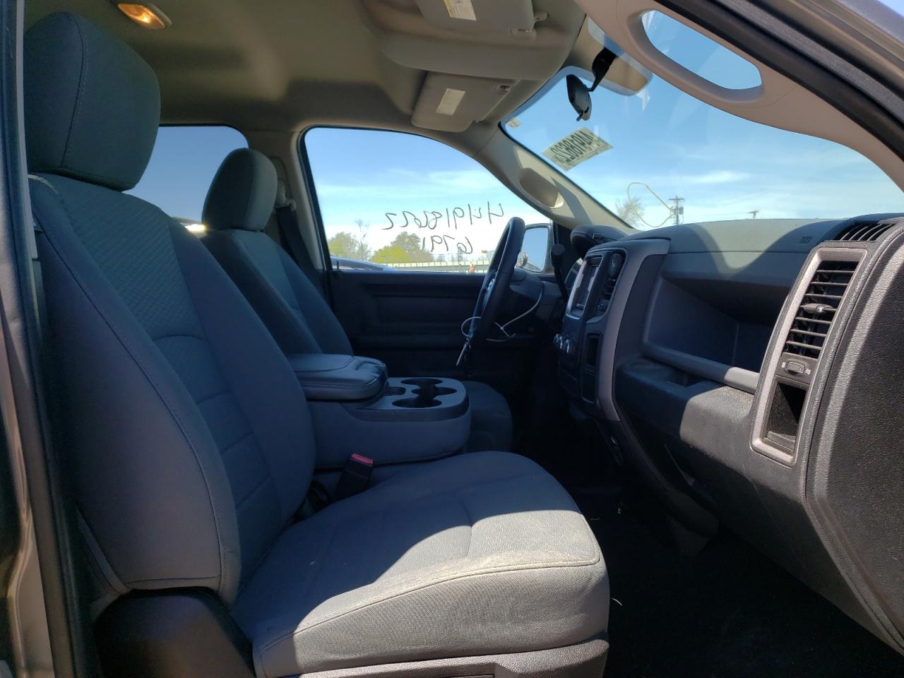 Photo 5 from auction – 2013 RAM 1500 ST with VIN 1C6RR7FT2DS645757