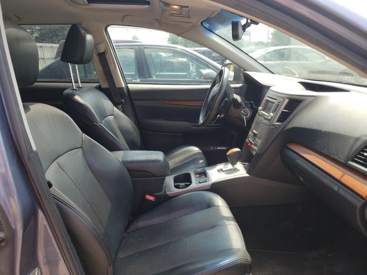 Photo 5 from auction – 2013 SUBARU OUTBACK 2. with VIN 4S4BRCKC9D3244625