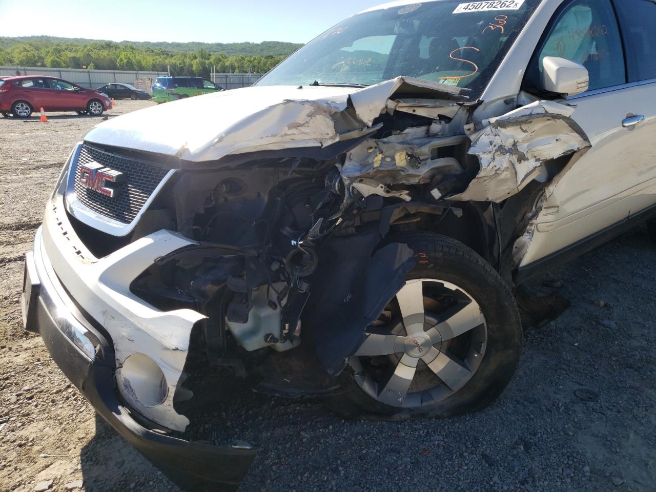 Photo 9 from auction – 2012 GMC ACADIA SLT with VIN 1GKKVRED3CJ214722