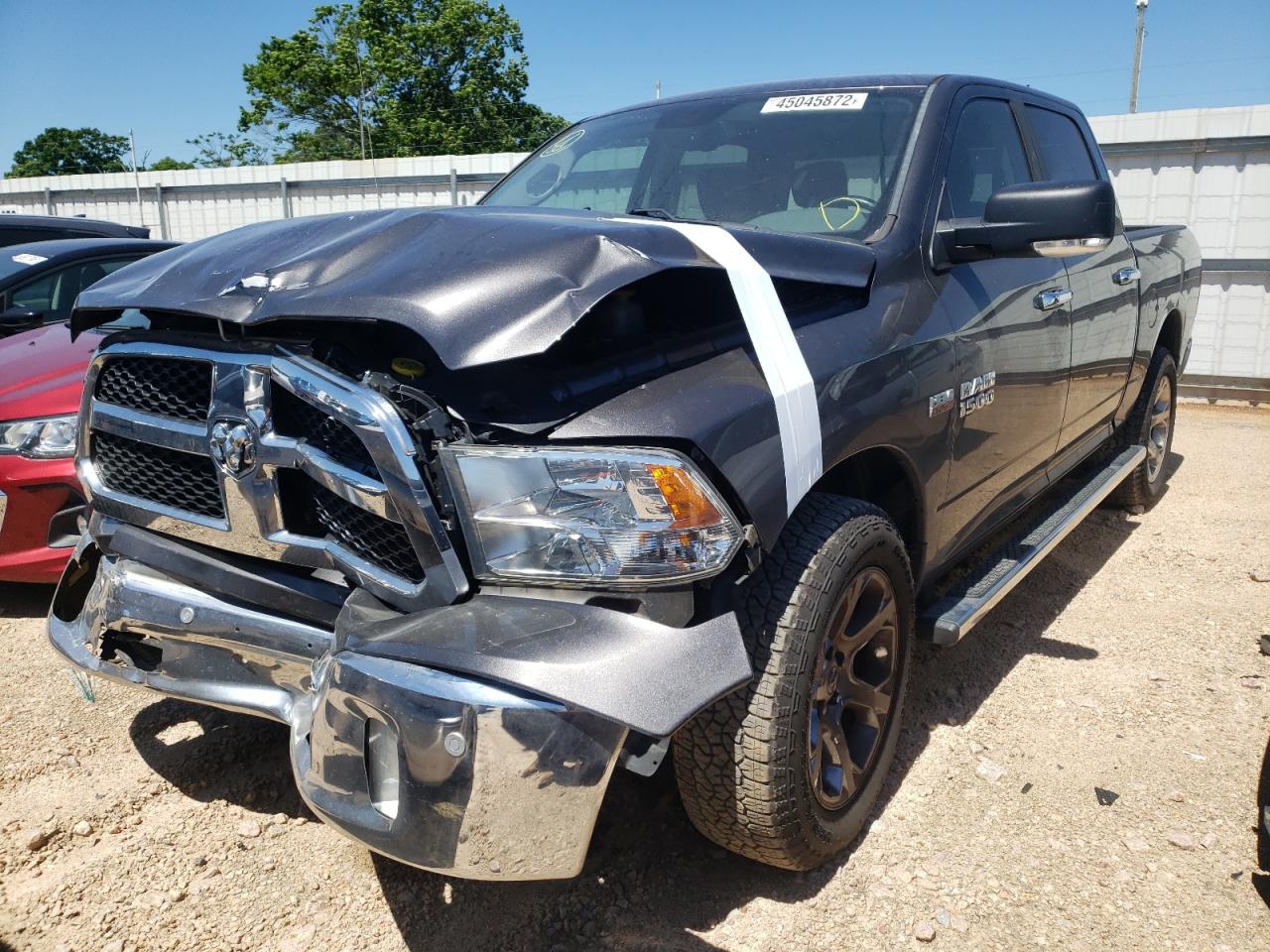 Photo 2 from auction – 2018 RAM 1500 SLT with VIN 1C6RR7LT6JS108955