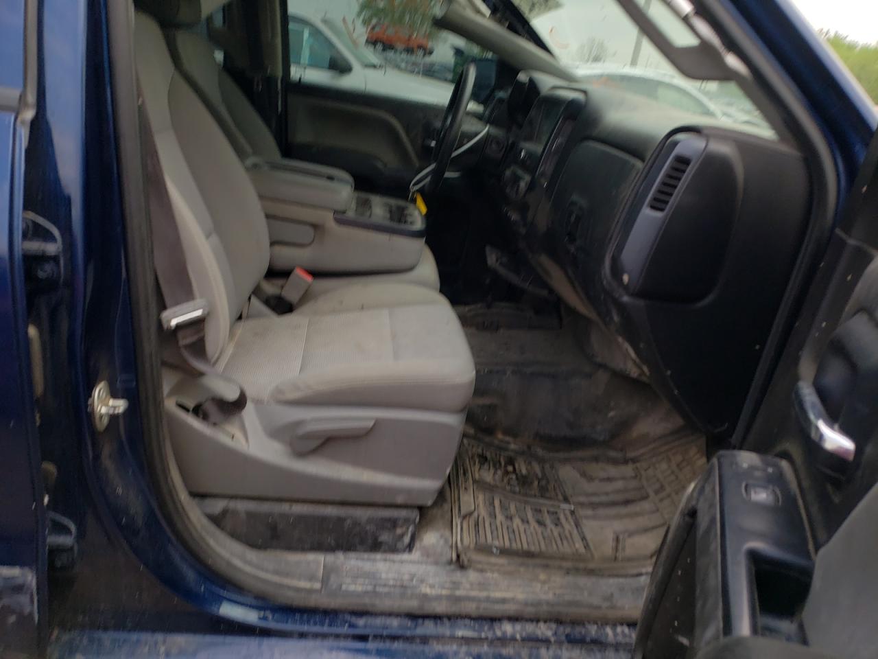 Photo 5 from auction – 2018 CHEVROLET SILVERADO with VIN 1GCVKNEC2JZ172527