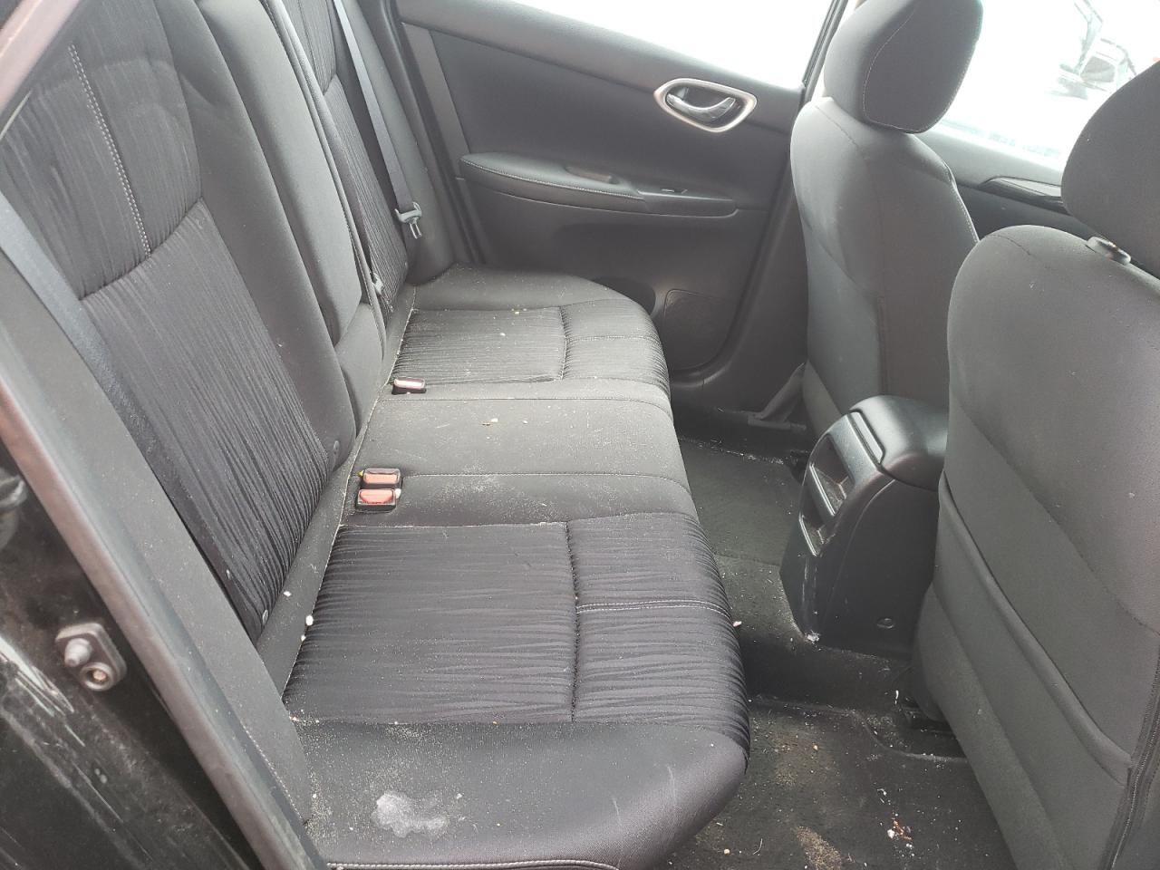 Photo 6 from auction – 2017 NISSAN SENTRA with VIN 3N1AB7AP5HY249594
