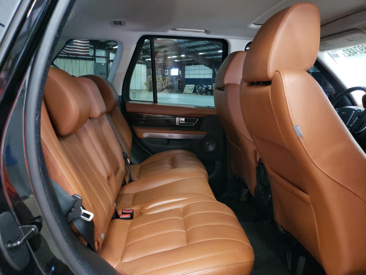Photo 6 from auction – 2011 LAND ROVER RANGE ROVE with VIN SALSK2D46BA273736