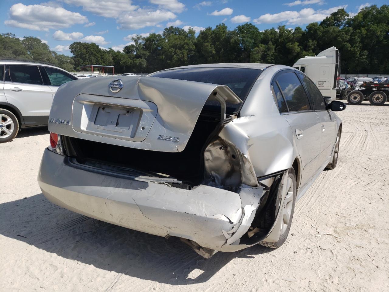 Foto 4 de la subasta – 2002 NISSAN ALTIMA BAS con VIN 1N4AL11D02C712860
