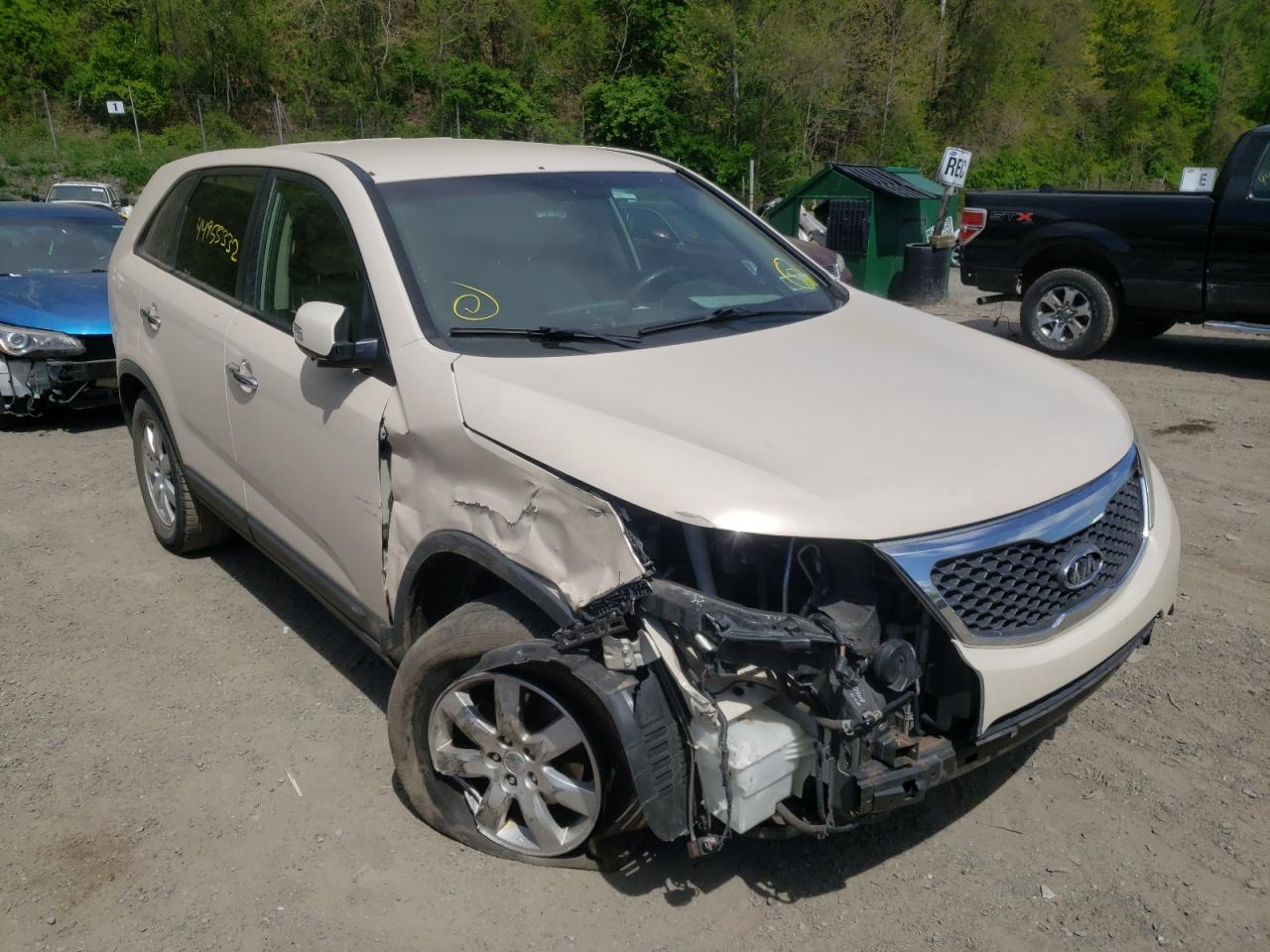 KIA SORENTO BA 2012 with VIN 5XYKT3A12CG193369 - Photo from auction