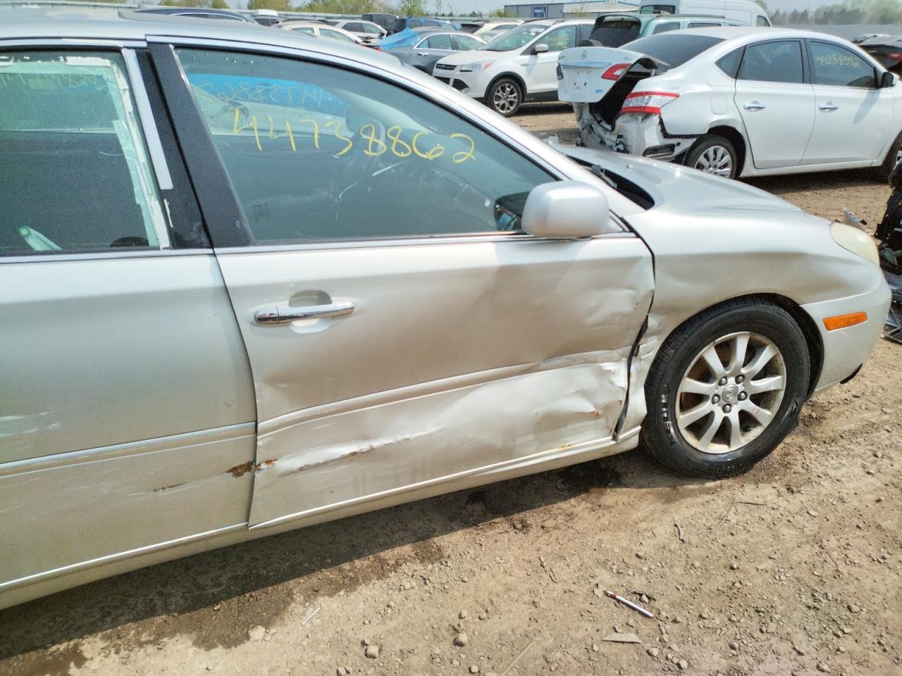 Photo 9 from auction – 2004 LEXUS ES 330 with VIN JTHBA30G345022974