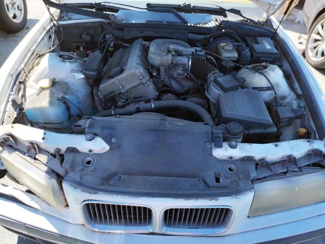 Photo 7 from auction – 1995 BMW 318 IC AUT with VIN WBABK6326SED17788
