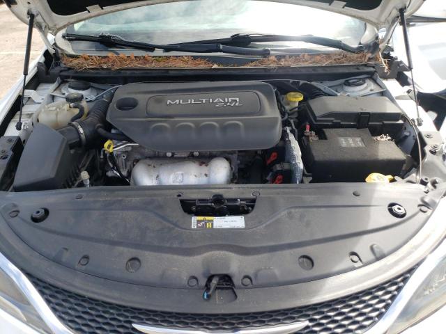 Photo 7 from auction – 2015 CHRYSLER 200 LIMITE with VIN 1C3CCCAB8FN646750