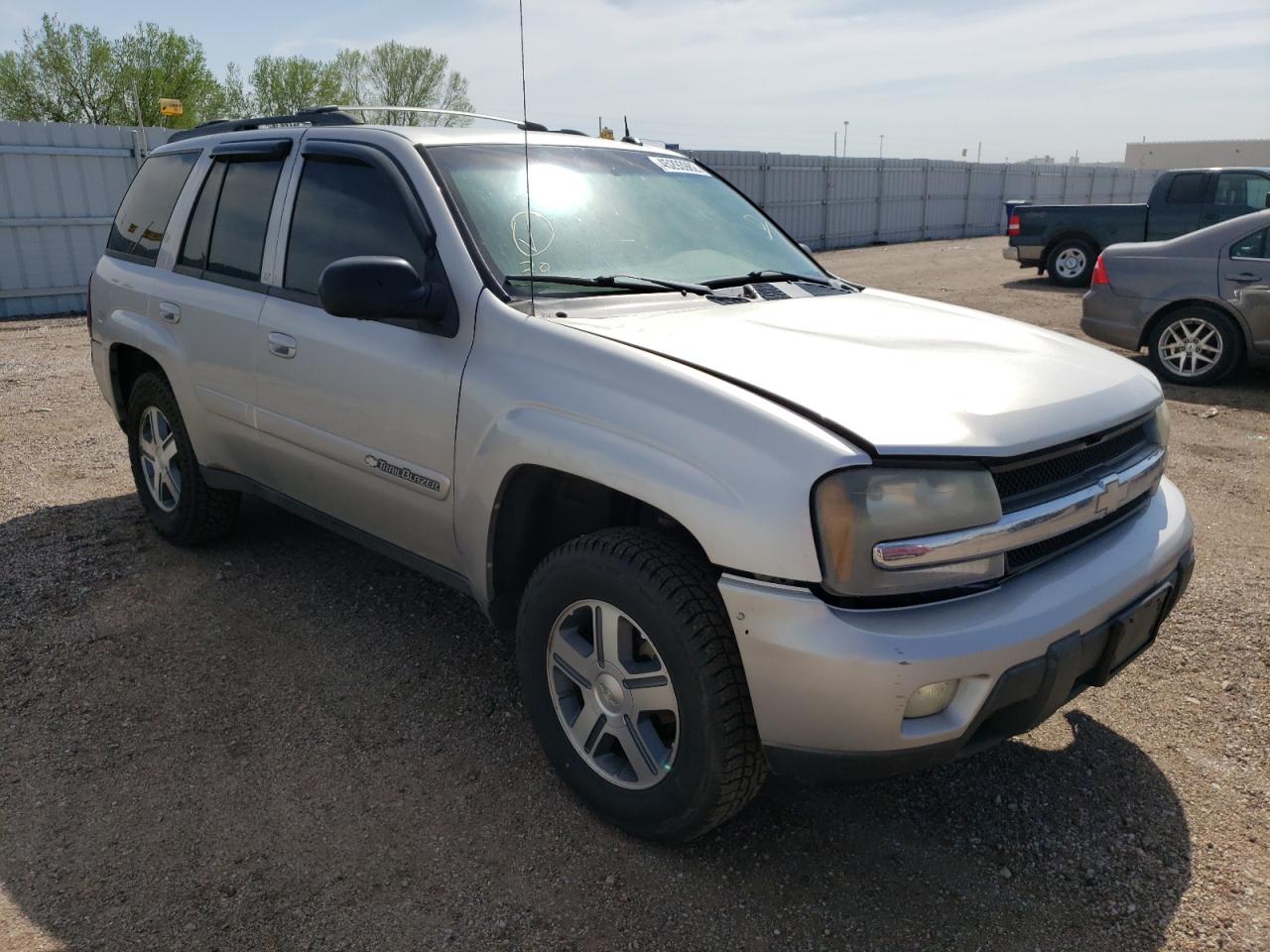 CHEVROLET TRAILBLAZE 2004 with VIN 1GNDT13S842393582 - Photo from auction