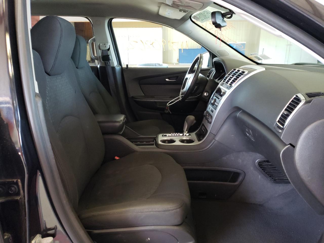 Photo 5 from auction – 2012 GMC ACADIA SLE with VIN 1GKKRNED9CJ416008