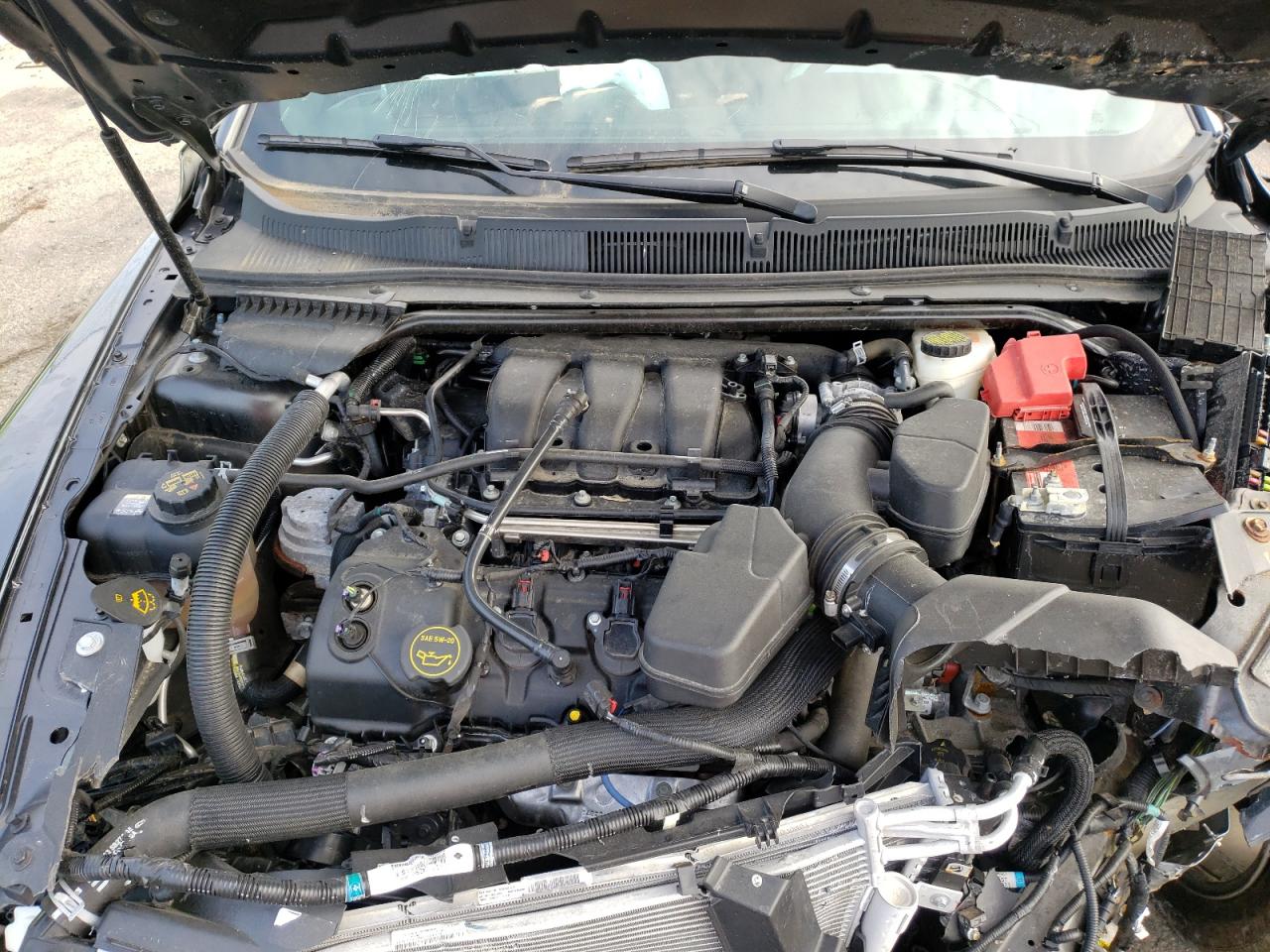 Photo 7 from auction – 2015 FORD TAURUS LIM with VIN 1FAHP2F80FG196096