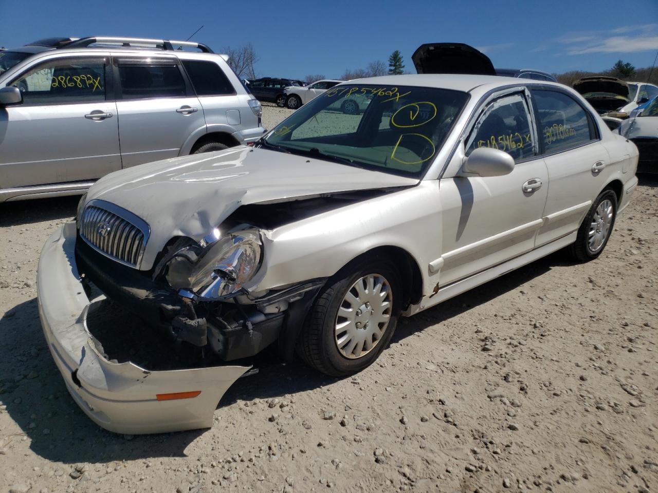 Photo 2 from auction – 2002 HYUNDAI UK with VIN KMHWF25S62A590101