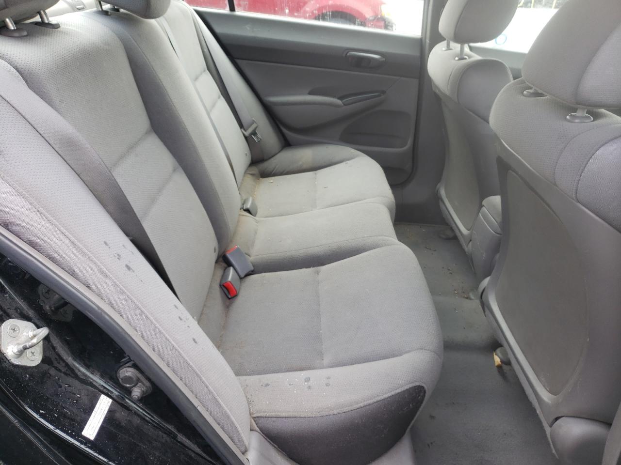 Photo 6 from auction – 2007 HONDA CIVIC DX with VIN 2HGFA15377H043757