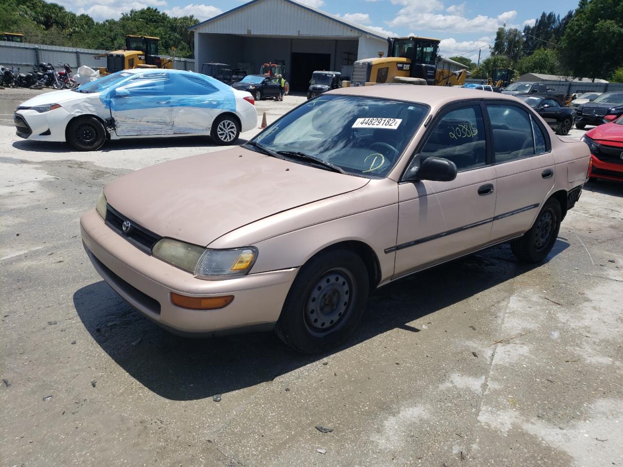 Photo 2 from auction – 1994 TOYOTA COROLLA LE with VIN 1NXAE09BXRZ127947