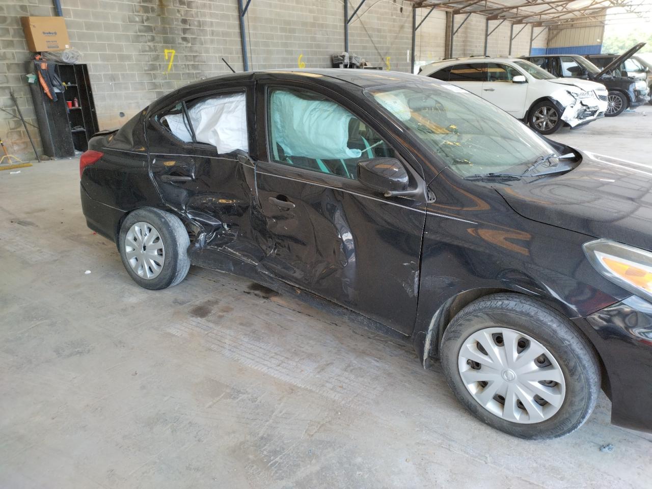 Photo 9 from auction – 2016 NISSAN VERSA S with VIN 3N1CN7AP4GL873527