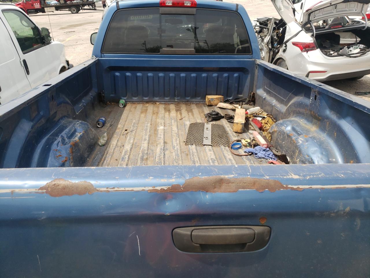 Photo 6 from auction – 2002 DODGE RAM 1500 with VIN 1D7HU16N52J206014