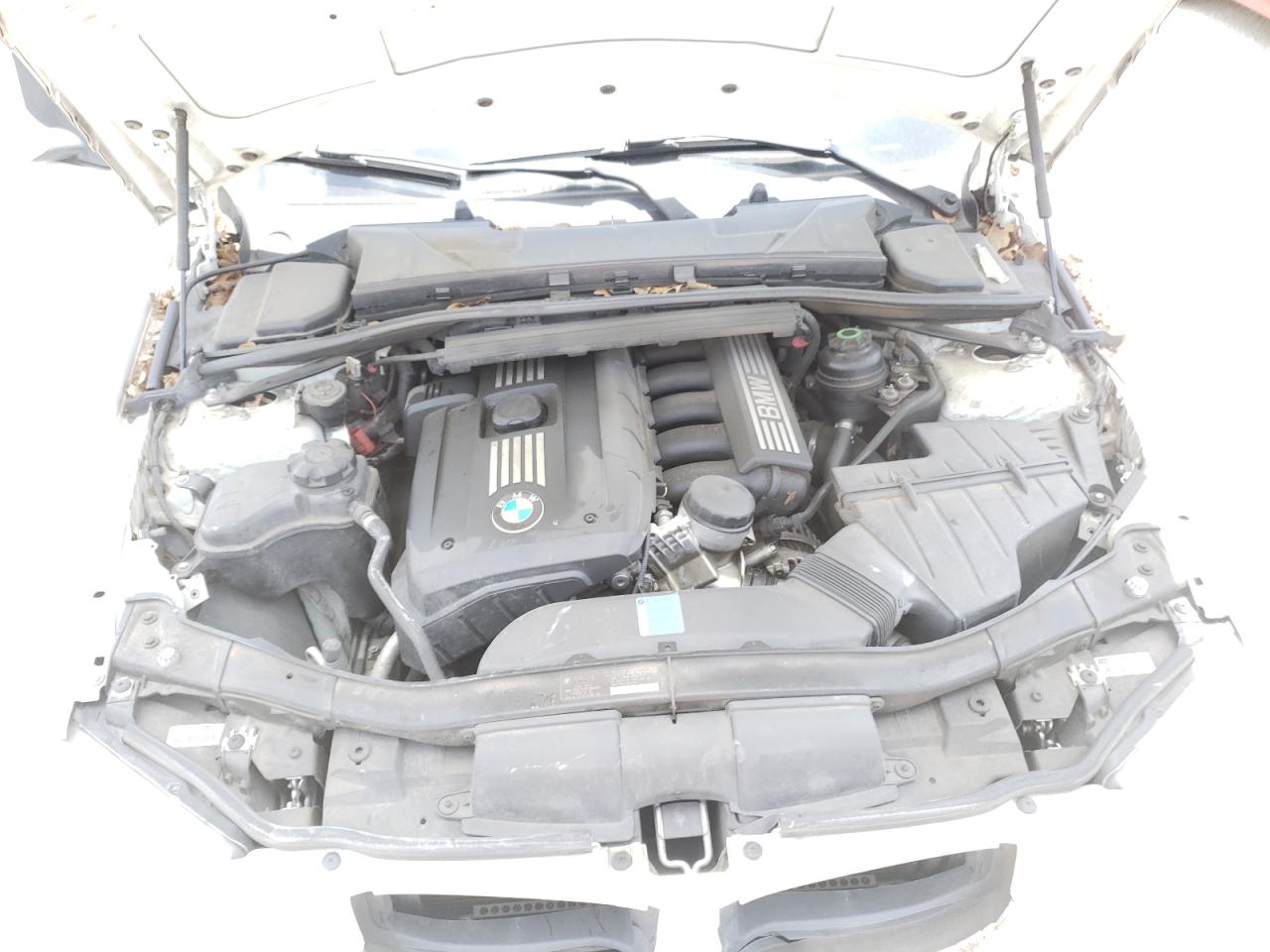 Photo 7 from auction – 2011 BMW 328 I with VIN WBAPH7G53BNM58524