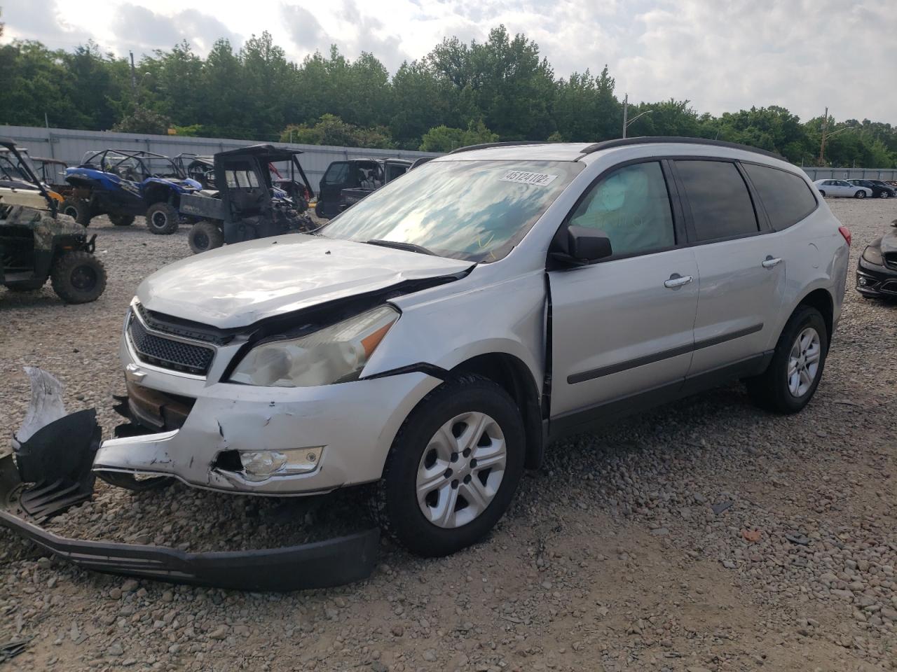 Photo 2 from auction – 2011 CHEVROLET TRAVERSE L with VIN 1GNKRFED0BJ126327