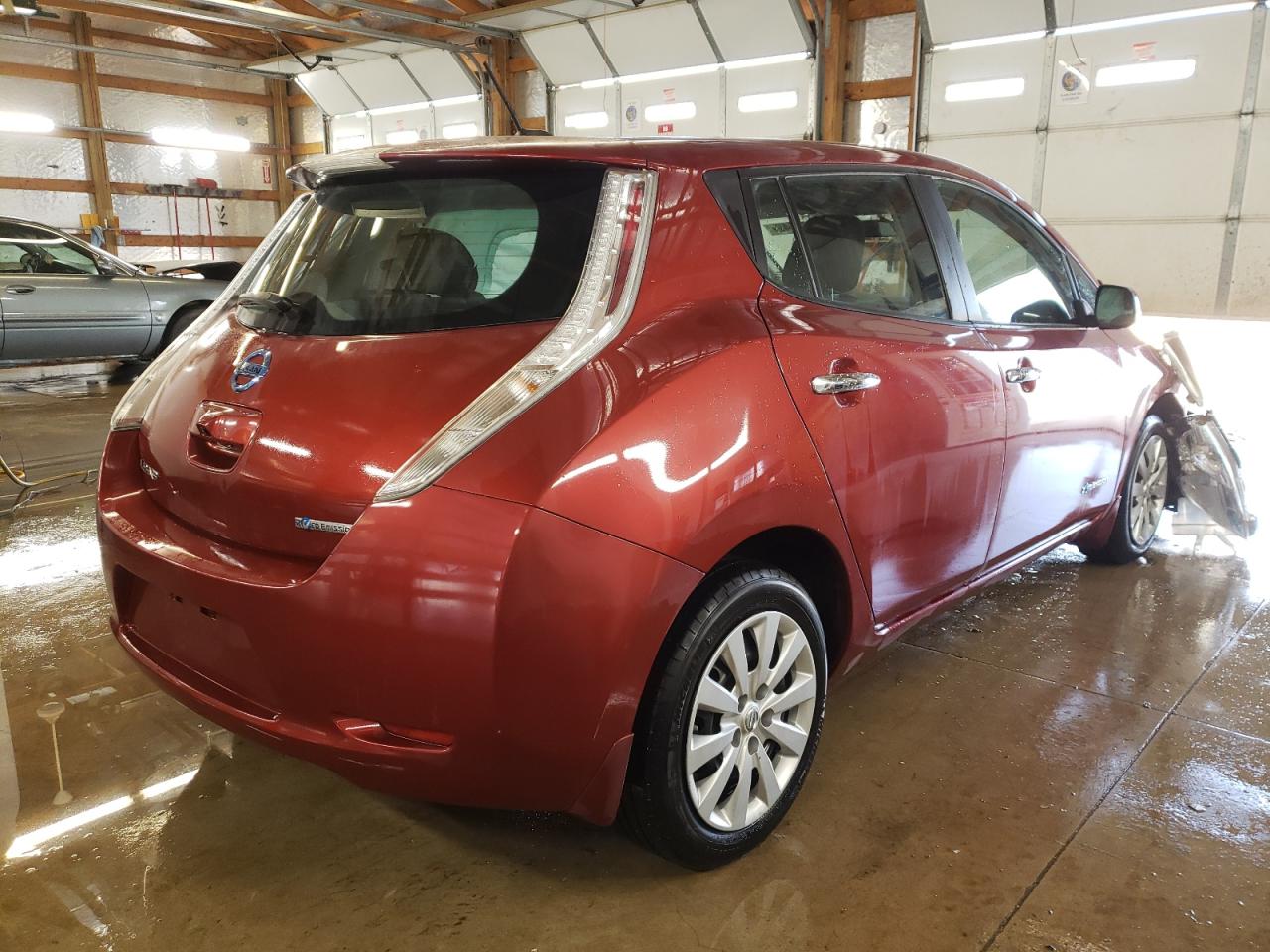 Photo 4 from auction – 2015 NISSAN LEAF S with VIN 1N4AZ0CP5FC331088