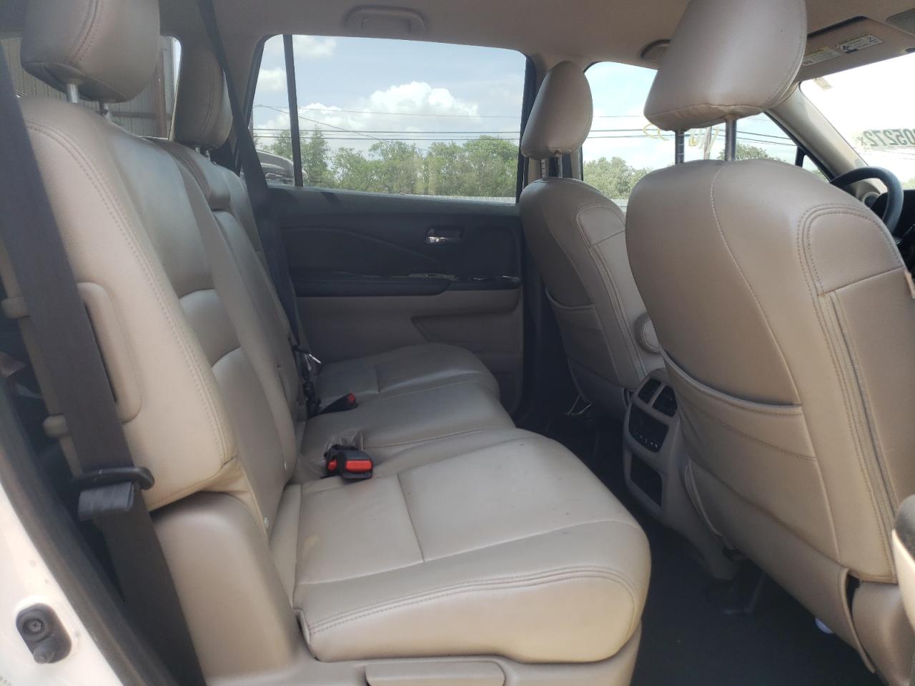 Photo 18 from auction – 2016 HONDA PILOT EX with VIN 5FNYF5H43GB020518