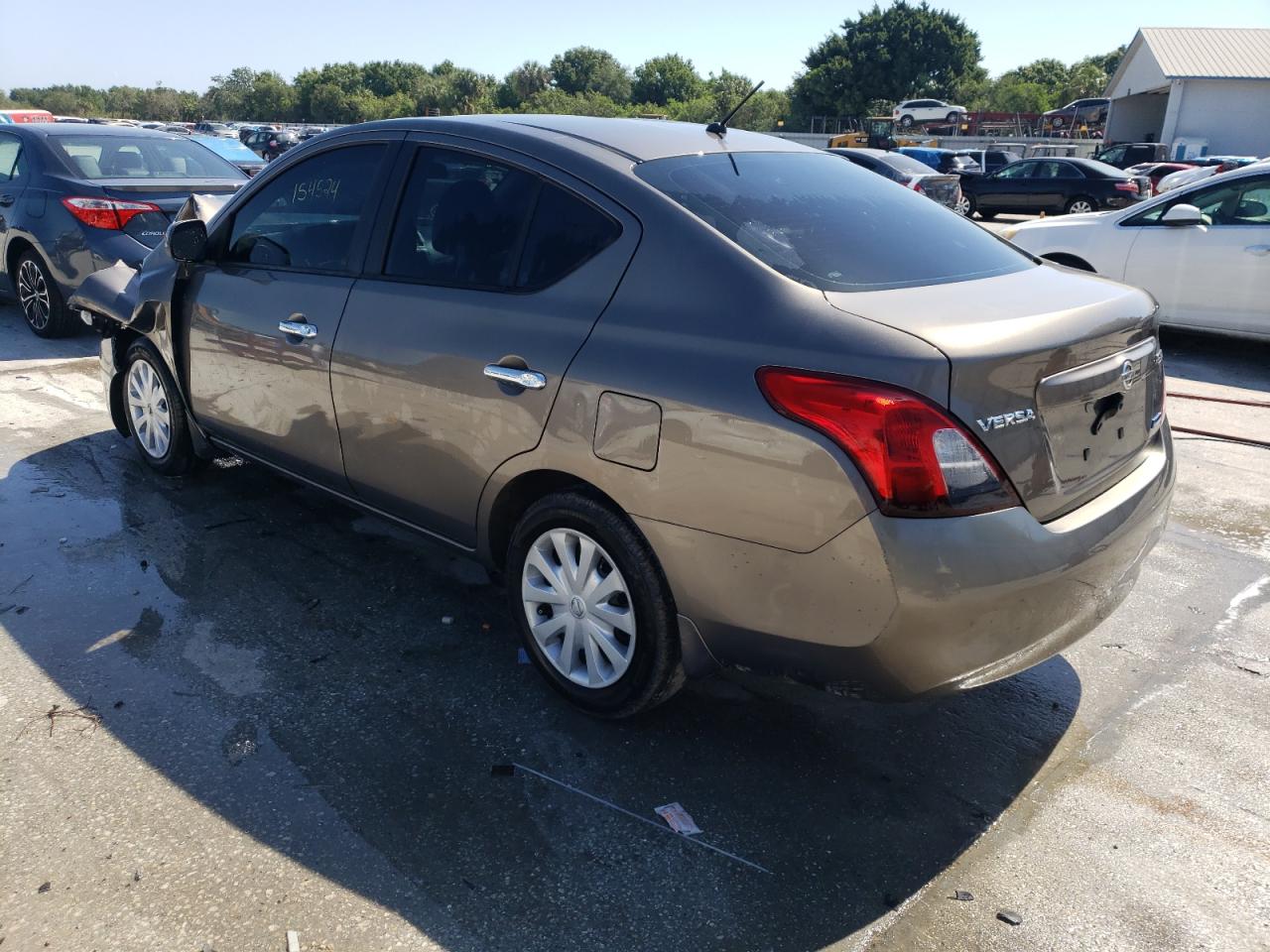 Photo 3 from auction – 2012 NISSAN VERSA S with VIN 3N1CN7AP7CL883303