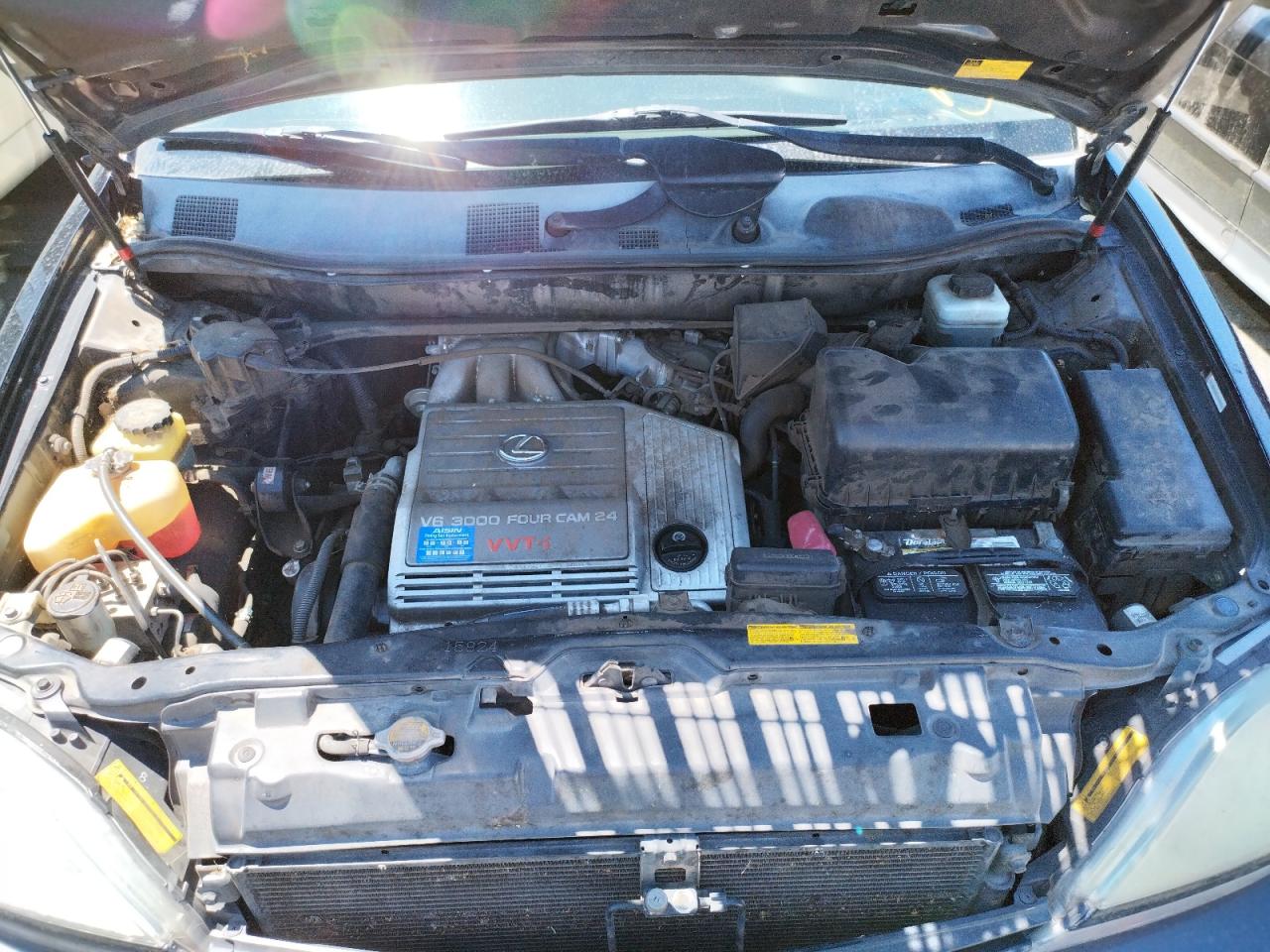 Photo 7 from auction – 2002 LEXUS RX 300 with VIN JTJGF10U620148711