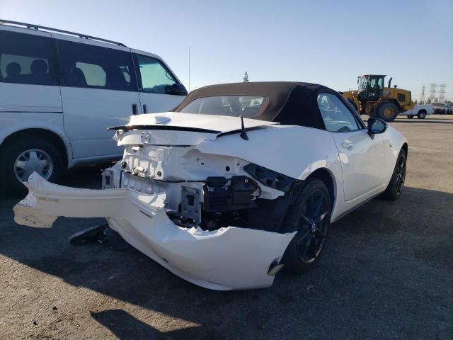 Photo 4 from auction – 2020 MAZDA MX-5 MIATA with VIN JM1NDAC73L0416993