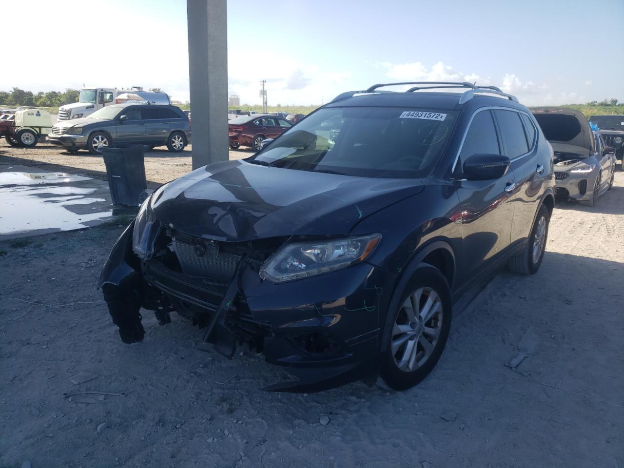 Photo 2 from auction – 2016 NISSAN ROGUE S with VIN KNMAT2MT2GP665608
