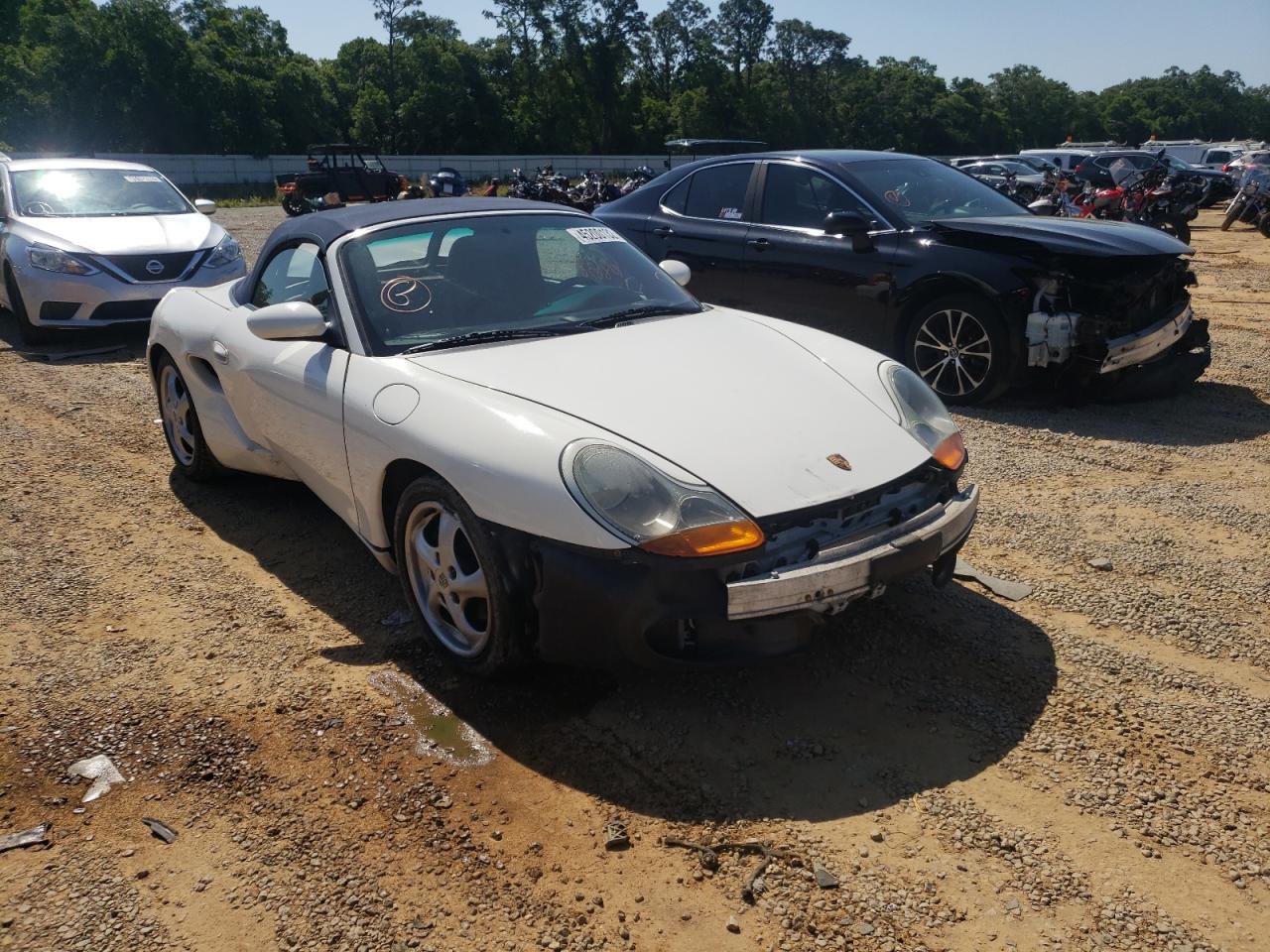 PORSCHE BOXSTER 2000 with VIN WP0CA2988YU620890 - Photo from auction