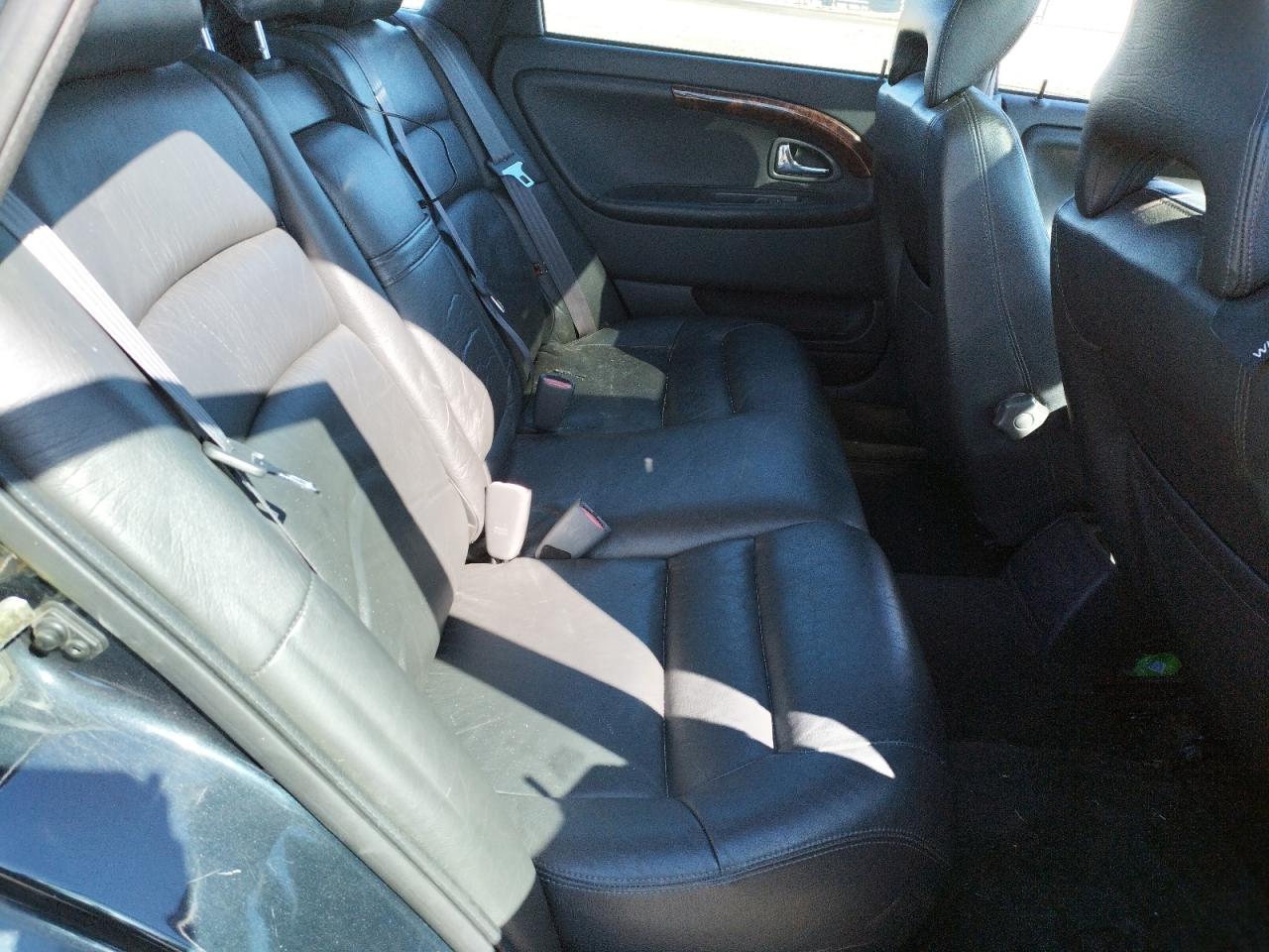 Zdjęcie 6 z aukcji – 2000 VOLVO V40 z VIN YV1VW2559YF535920