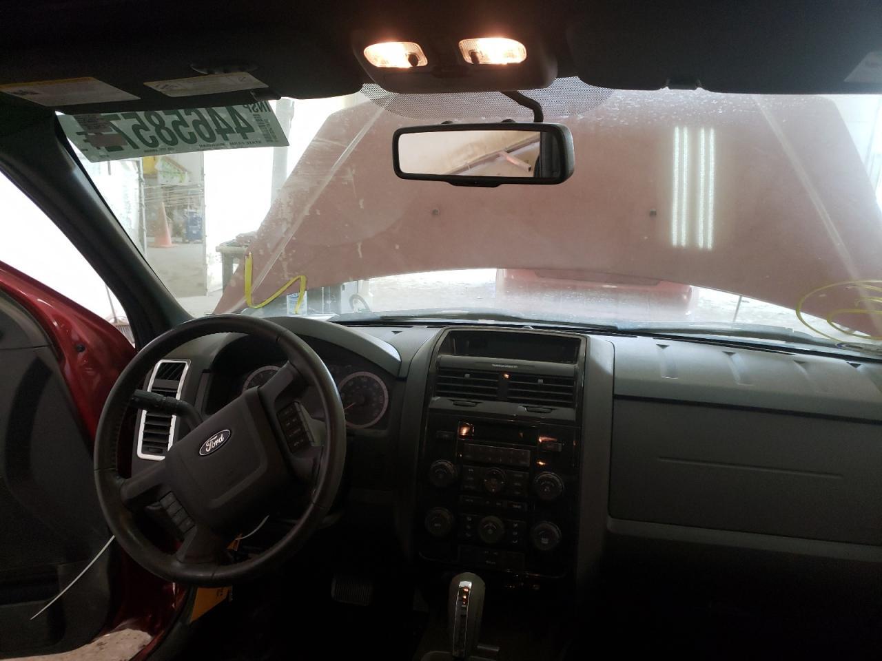 Photo 9 from auction – 2011 FORD ESCAPE LIM with VIN 1FMCU9E72BKA49229