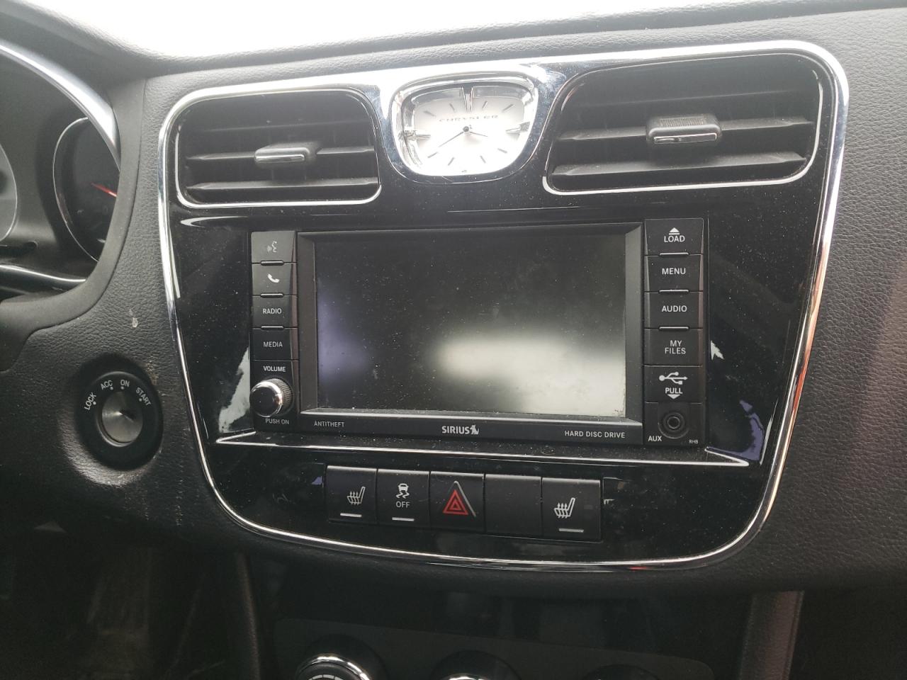 Photo 9 from auction – 2014 CHRYSLER 200 LIMITE with VIN 1C3CCBCG4EN172619