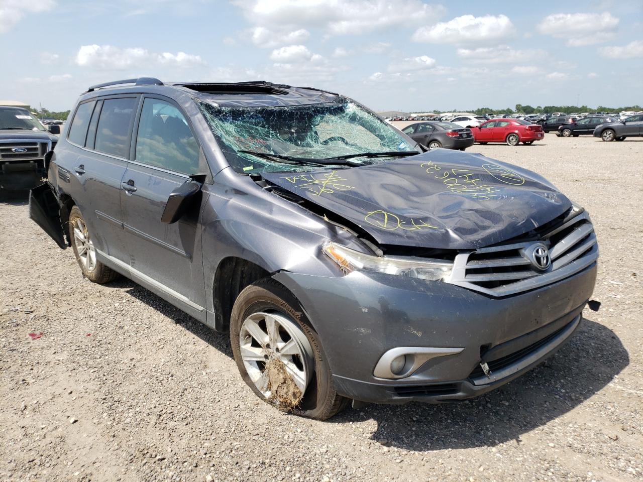 Photo 1 from auction – 2013 TOYOTA HIGHLANDER with VIN 5TDZK3EH4DS141447